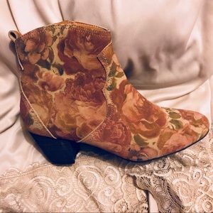Soft Petunia Floral Ankle Boot